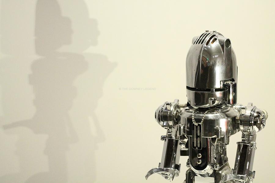 This robot from, BONES OF STEEL, was designed and created by self-taught artist Cristian Castro and has pieces from a helicopter, a truck headlight, and 8mm camera. Castro was born in Argentina and moved to the US in 1999.