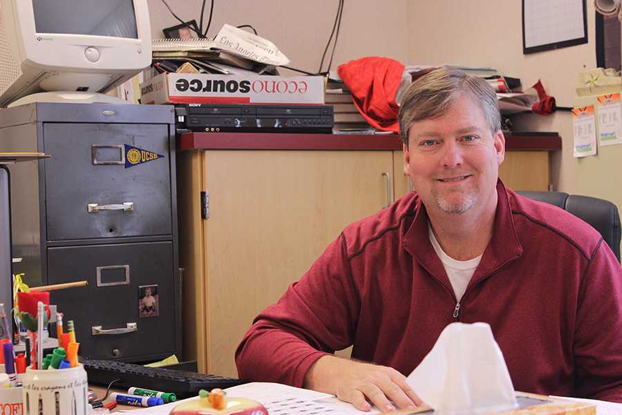 Previously the boys golf coach at Downey High School, Mr. Sanders now focuses on teaching AP European History and Economics. Sanders stopped coaching to focus on raising his family.  