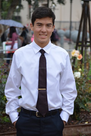 His years of strenuous AP classes ¬¬¬and extracurricular activities have paid off for, Robert Nevarez, 12, as he has been wait-listed to both, Harvard and Stanford. Nevarez, unlike other applicants, was given three interviews by Harvard University.