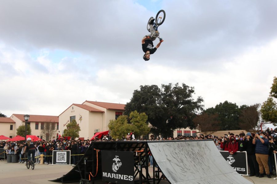 DHS Quad Turned Into BMX Arena During No Hate Assembly